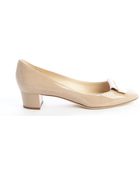 Jimmy Choo Nude Patent Leather Logo Buckle Detail Pumps - Lyst