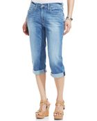 Levi's Cropped Jeans - Lyst
