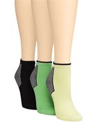 Hue Air Sleek Quarter Top Socks - Lyst