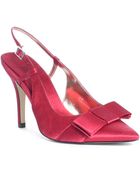 Charles by Charles David Pendant Pump - Lyst
