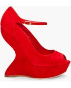 Alexander McQueen Velour Curved Wedge Heels - Lyst