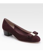 Ferragamo Vara Bow Suede Pumps - Lyst