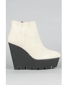 Cheap Monday The Monolit Wedge in Cream - Lyst