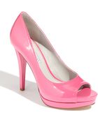 Vera Wang Selima Pump - Lyst