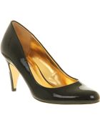 Ted Baker Peoni Mid Heel Court Shoe Black Patent Lt - Lyst