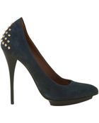 McQ by Alexander McQueen Studded Suede Pump - Lyst