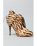 Sam Edelman The Elsa Shoe in Tan Tiger Brahma Hair - Lyst