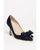 Manolo Blahnik Bow Pump - Lyst