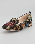 Vc Signature Adeline Floral Needlepoint Slipper - Lyst