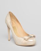 Ferragamo Logo Bow Platform Pumps Rilly High Heel - Lyst