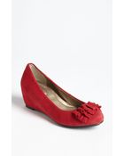 Me Too Shelby Pump - Lyst