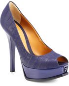 Fendi Crocodileembossed Leather Platform Pumps - Lyst