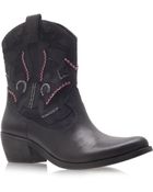 Vince Camuto Cinna Cowboy Boots - Lyst