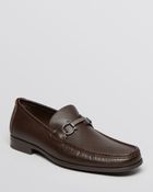 Ferragamo Regal Tonal Bit Mini Chico Loafers - Lyst