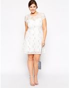 Praslin Sequin Lace Shift Dress - Lyst