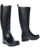 Stuart Weitzman Boots - Lyst