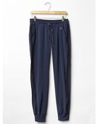 Gap Fit Stripe-Panel Pants - Lyst