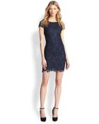 Alice + Olivia Clover Fitted Lace Dress - Lyst