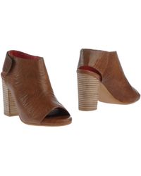 jeffrey campbell tan booties