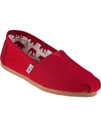 red toms flats