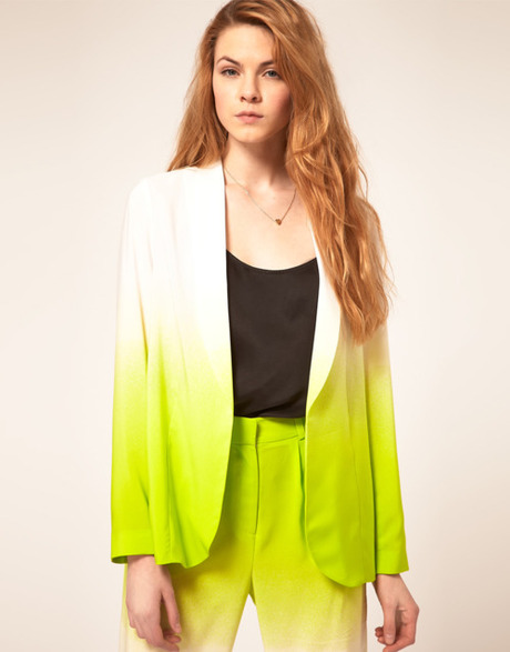 By far one of my favorite items in Asos right now. The ombre...