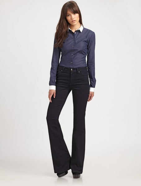 Burberry Elegant and classy tops and shirts