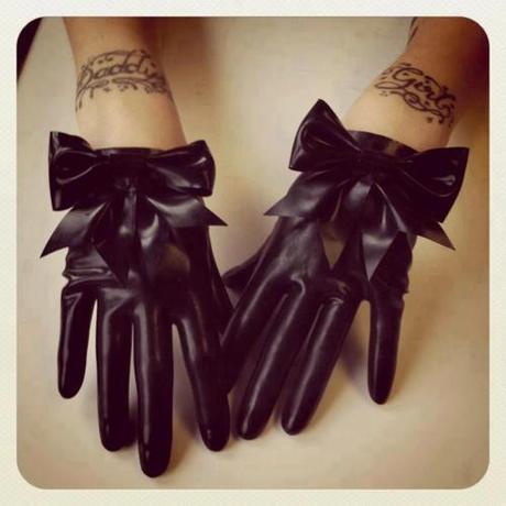 Leather Gloves