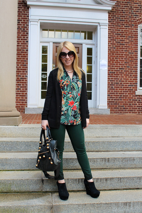 Sydney’s Tropical Topped Outfit