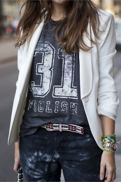 currently craving: t-shirts and blazer