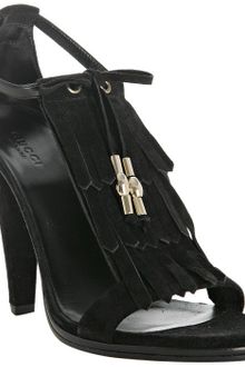 Gucci Black Suede Fringe T-strap Sandals - Lyst