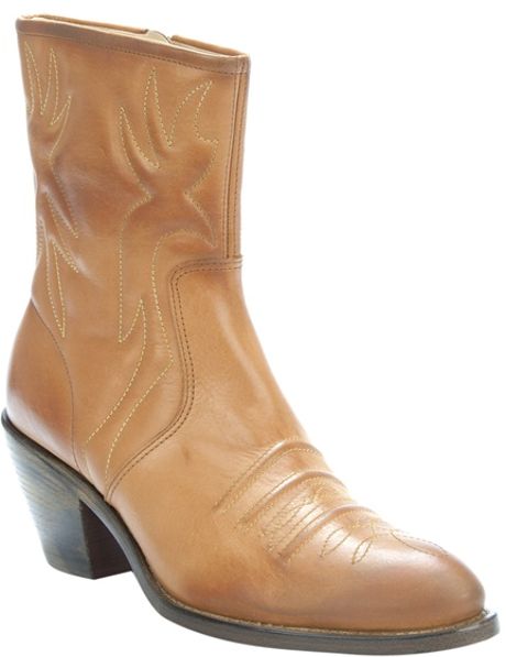 womens short brown leather boots