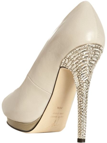 bone platform pumps