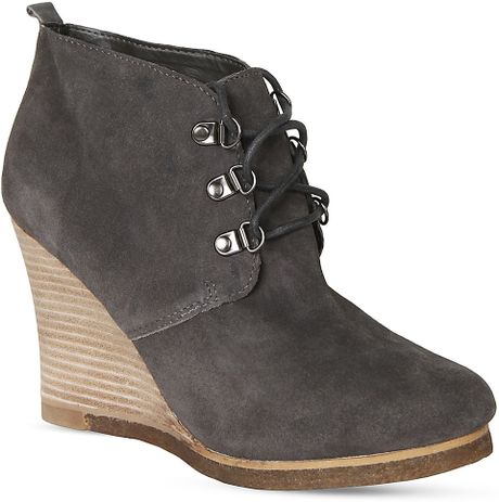 steve madden black suede wedge booties