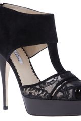 Oscar de la Renta Lace Detail Sandal