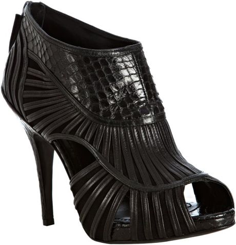 Dior Black Strappy Leather Temptation Peep Toe Booties in Black (noir suede/ snake) - Lyst