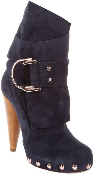  Buckled Ankle Boot 