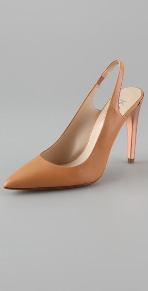 camel pointed heels