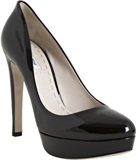 miu miu black patent leather pumps
