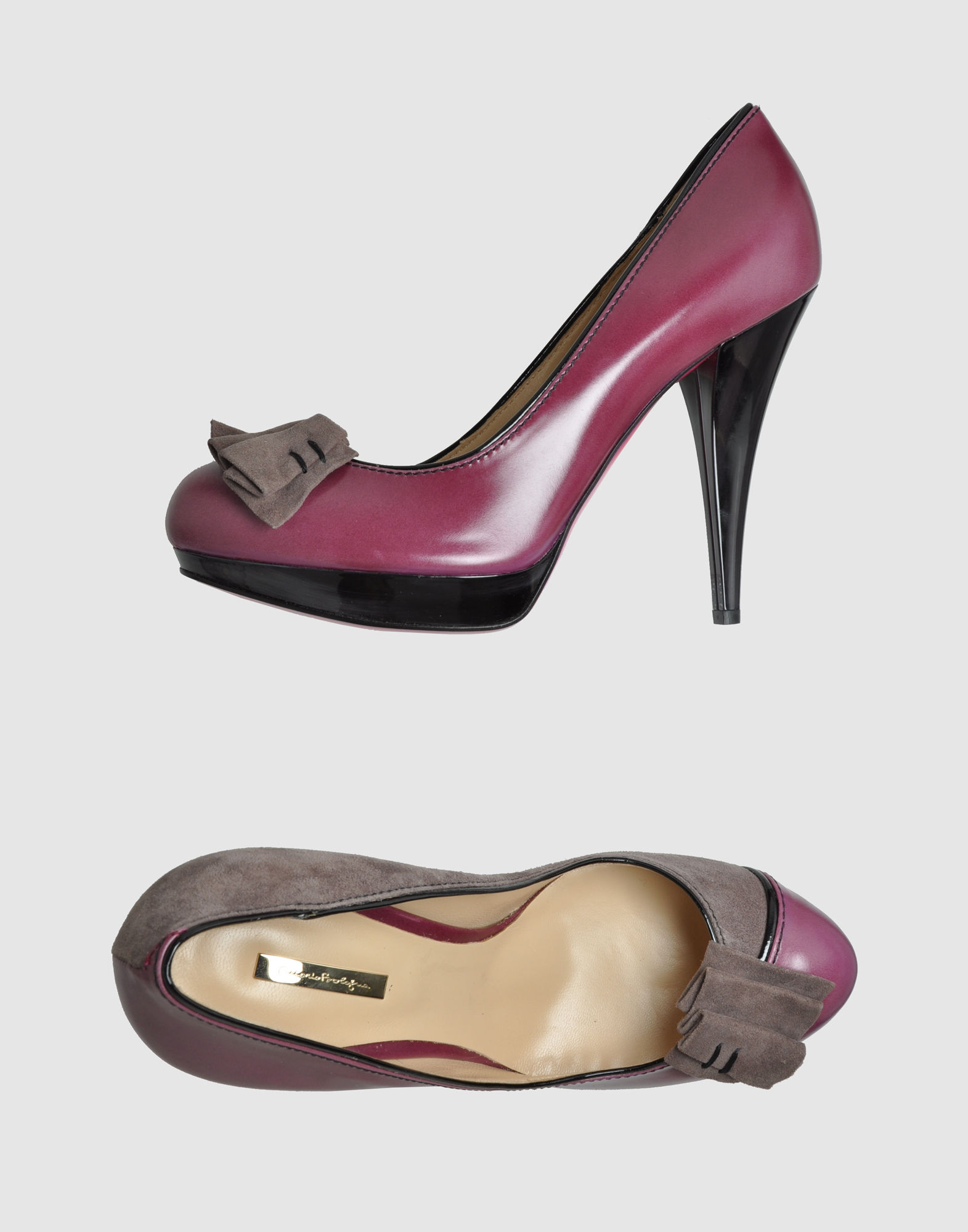 pumps in mauve