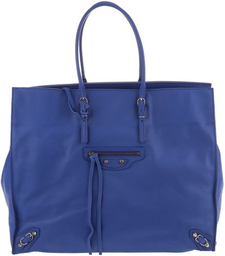 paper bag balenciaga