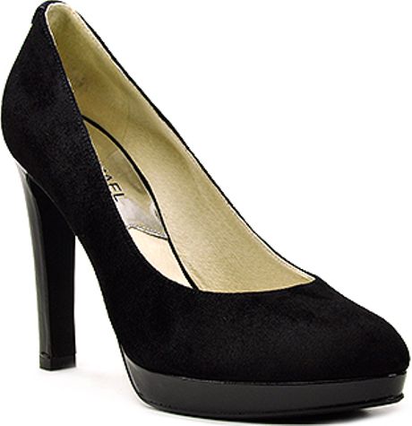 michael kors black suede pumps