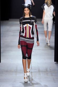 Alexander Wang Spring 2012 Cropped Leggings - Lyst