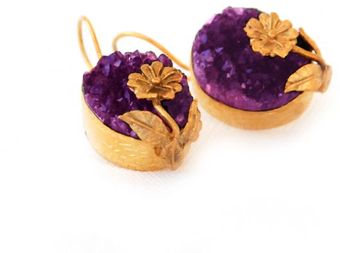 Toosis Amethyst Earrings with A Flower - Lyst
