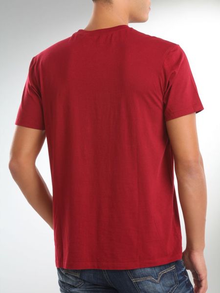 guess red tshirt