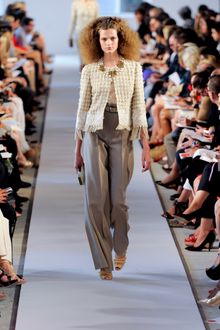 Oscar de la Renta Spring 2012 Gray Pants - Lyst