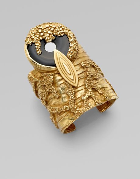 Yves Saint Laurent Onyx Cuff Bracelet in Gold - Lyst