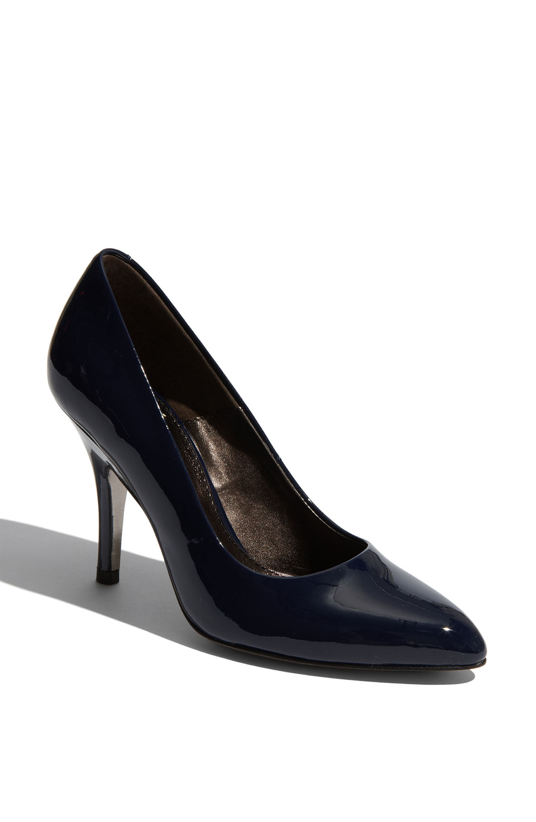 Isola Wisteria Pump in Black (navy patent) Lyst