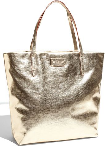  Flicker - March Bon Shopper 
