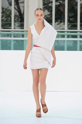 Sass And Bide Spring 2012 White Sculptural Dress - Lyst