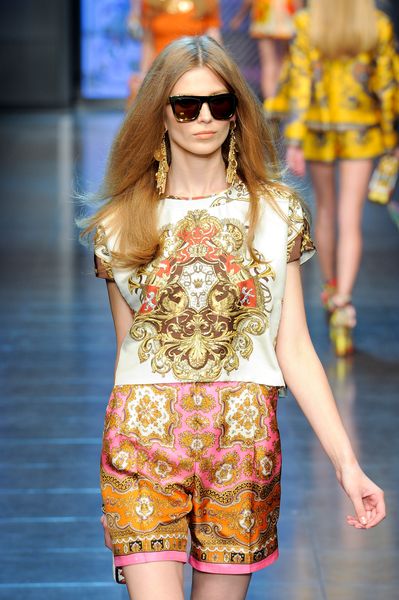 D&g Spring 2012 Pink Paisley Printed Shorts in Pink - Lyst